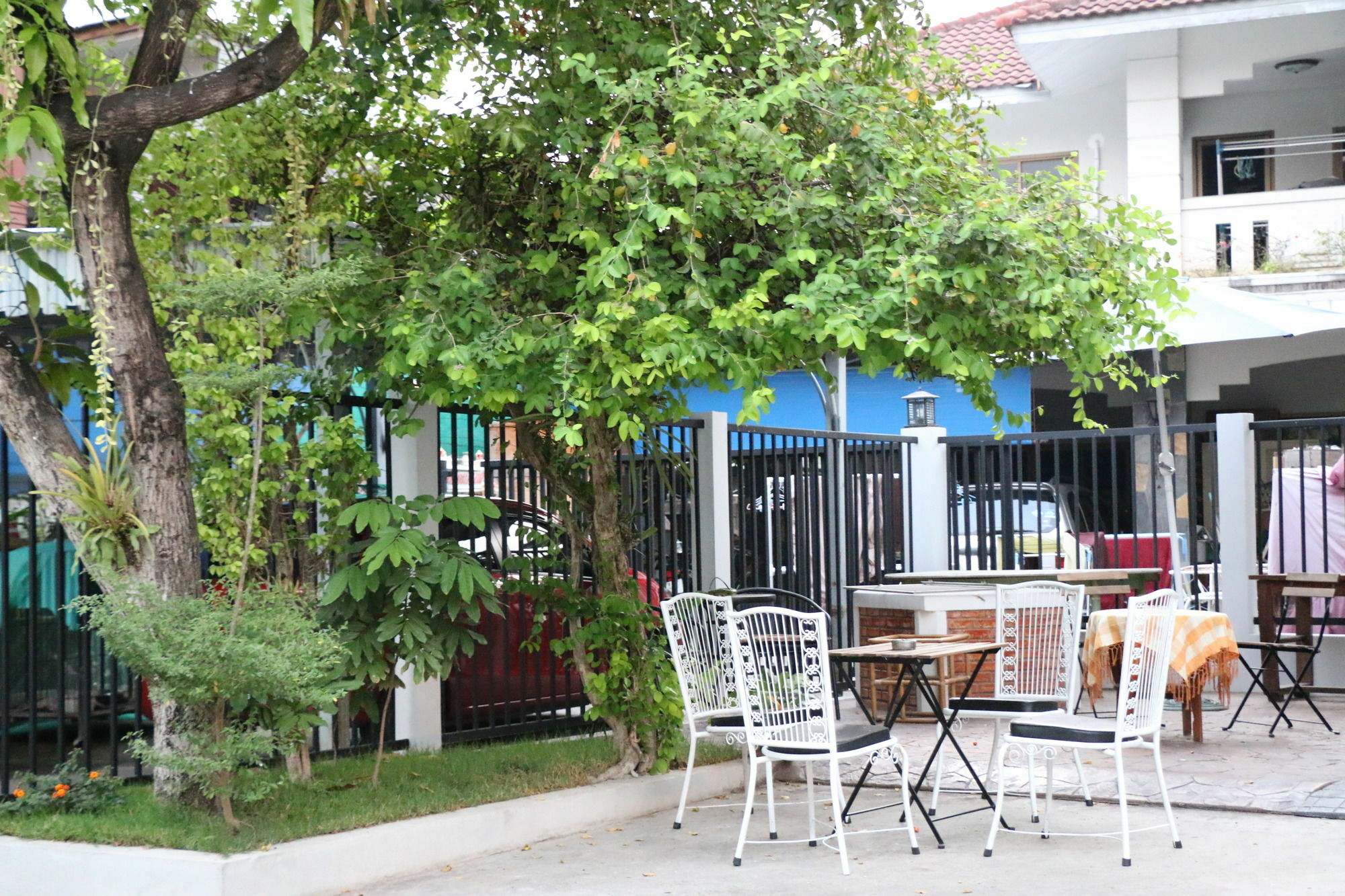 The Ghee House Otel Chiang Mai Dış mekan fotoğraf